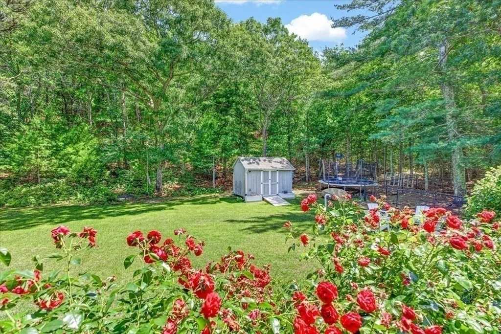 Photo of 17 Hilltop Dr