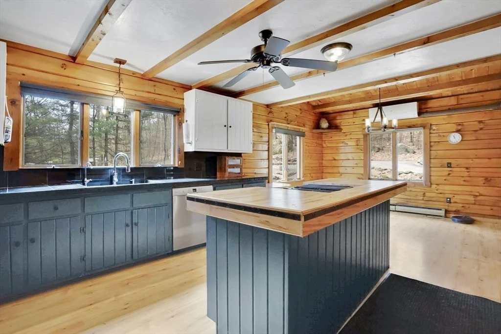Photo of 182 Cutler Rd