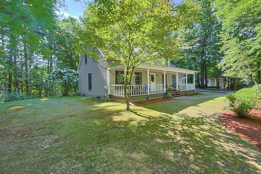 Photo of 74 Spinning Wheel Dr