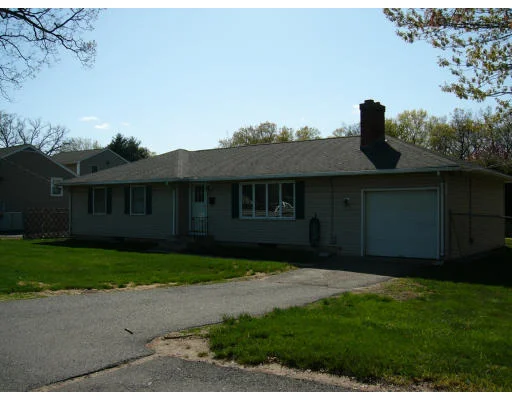 Photo of 1704 Memorial Dr
