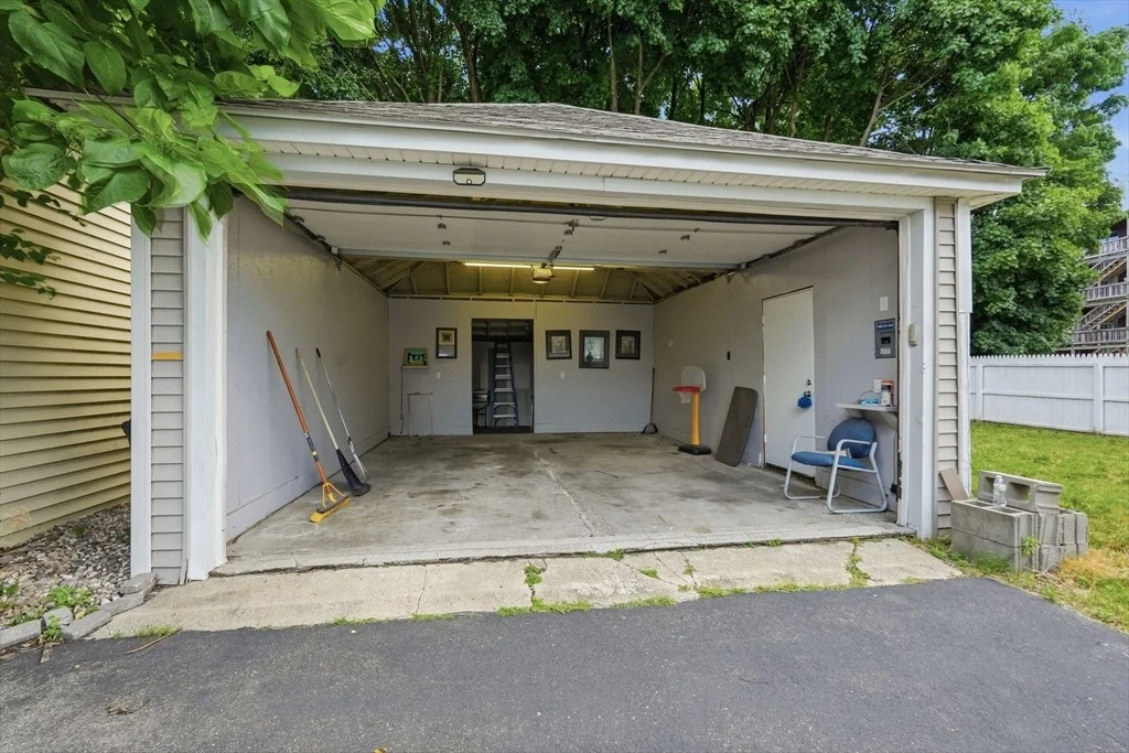 Photo of 20 Mount Carmel