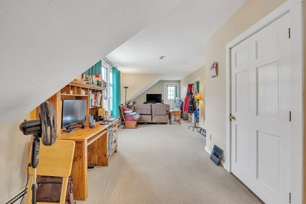 Photo of 89 Kittery Ave