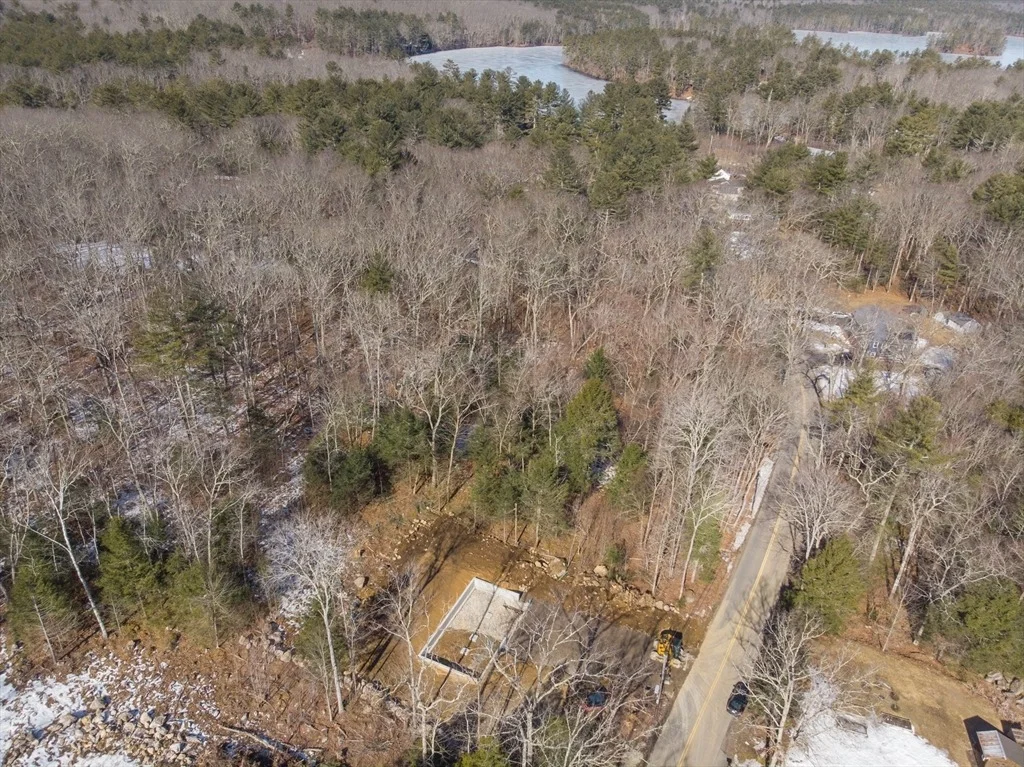 Photo of 55 Brooks Pond Rd