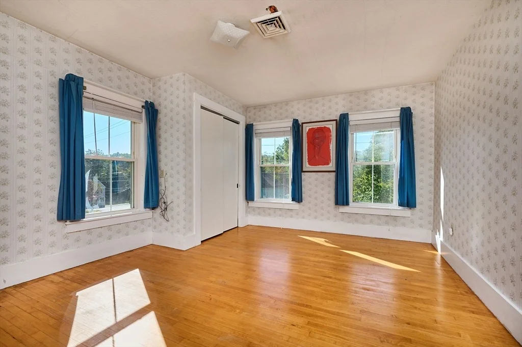 Photo of 14 River Street