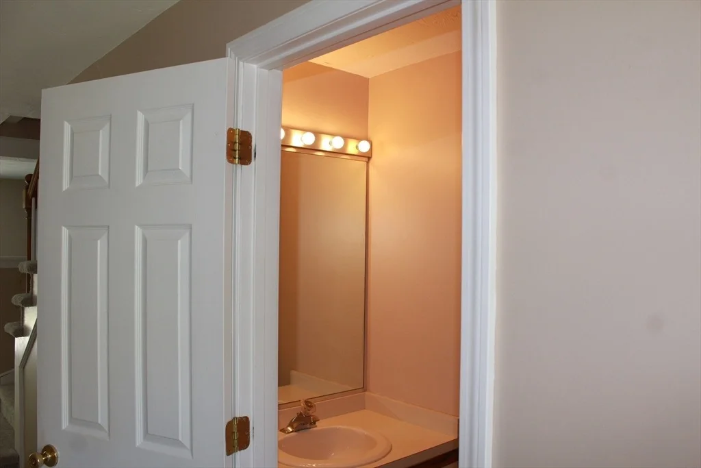 Photo of Unit 21 at 21 Chestnut Cir