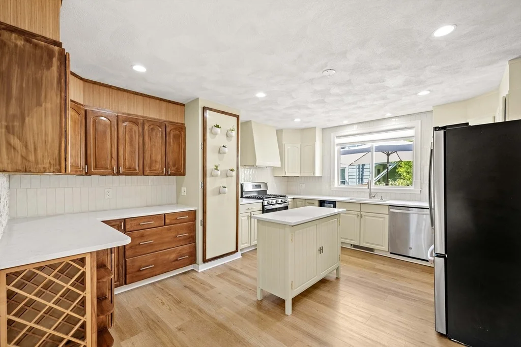 Photo of 22 Beach Ave