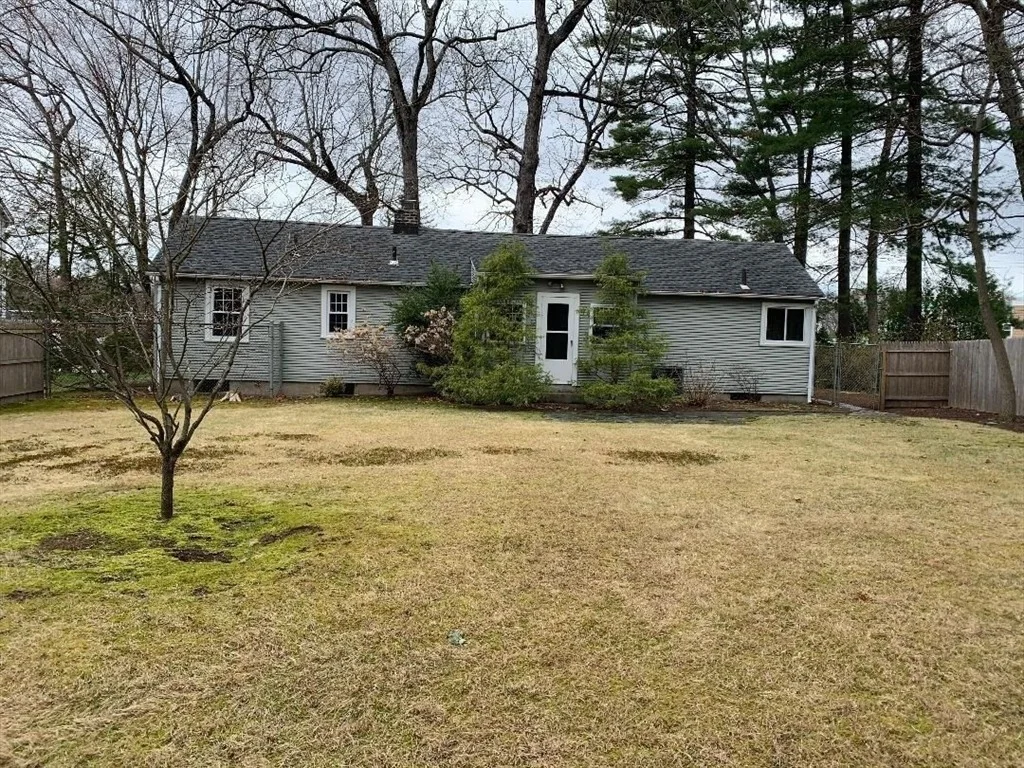 Photo of 320 Maple St