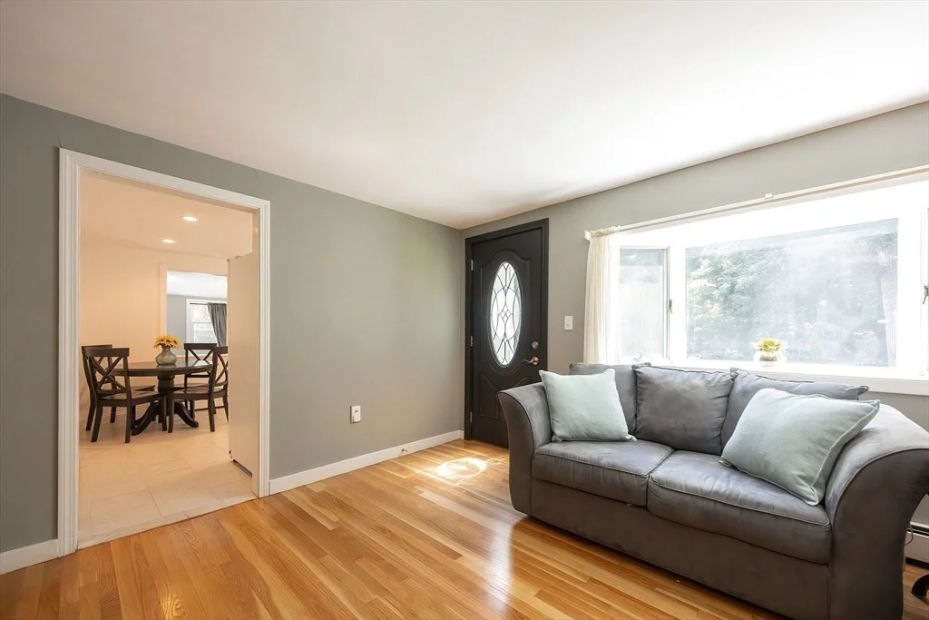 Photo of 103 Leland Rd