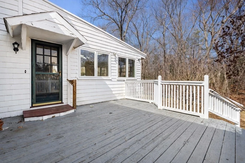 Photo of 7 Putney Ln