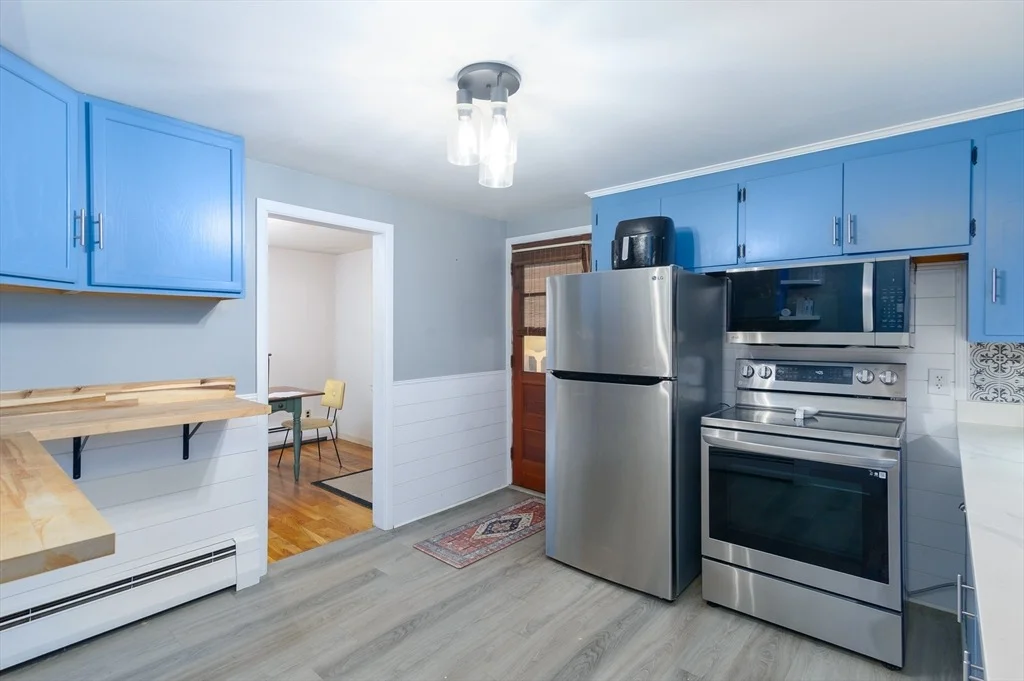 Photo of 93 Longmeadow Ave