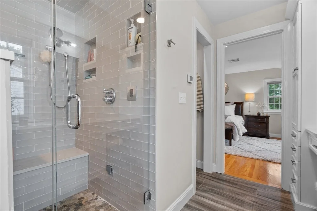 Photo of 26 Cushing Rd