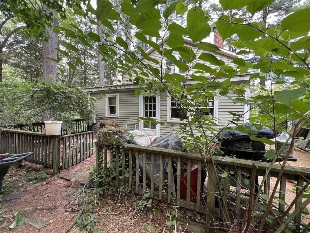 Photo of 16 Davis Street
