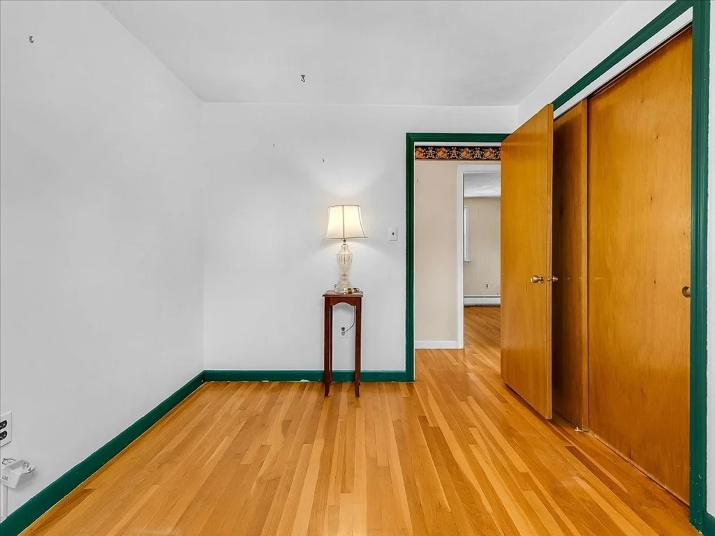Photo of 7 Kennedy Cir