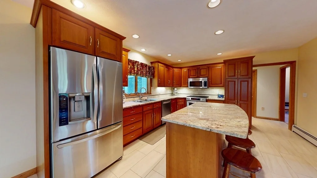 Photo of 17 James Ave