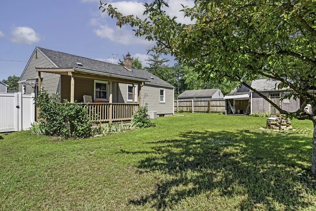 Photo of 133 Denwall Dr