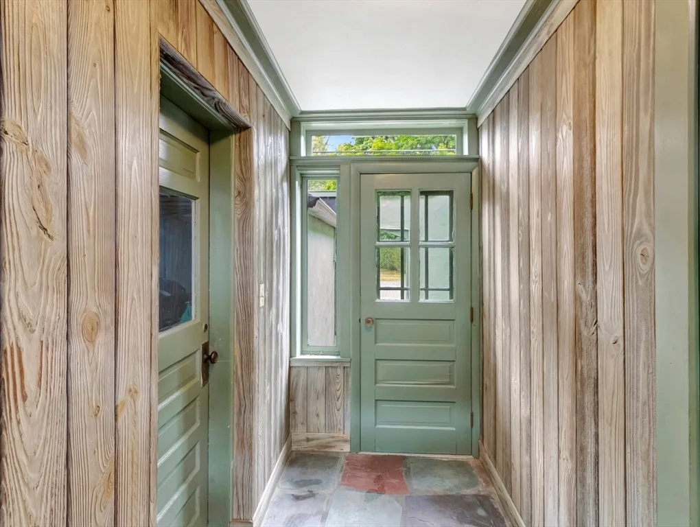 Photo of 387 Willow Street