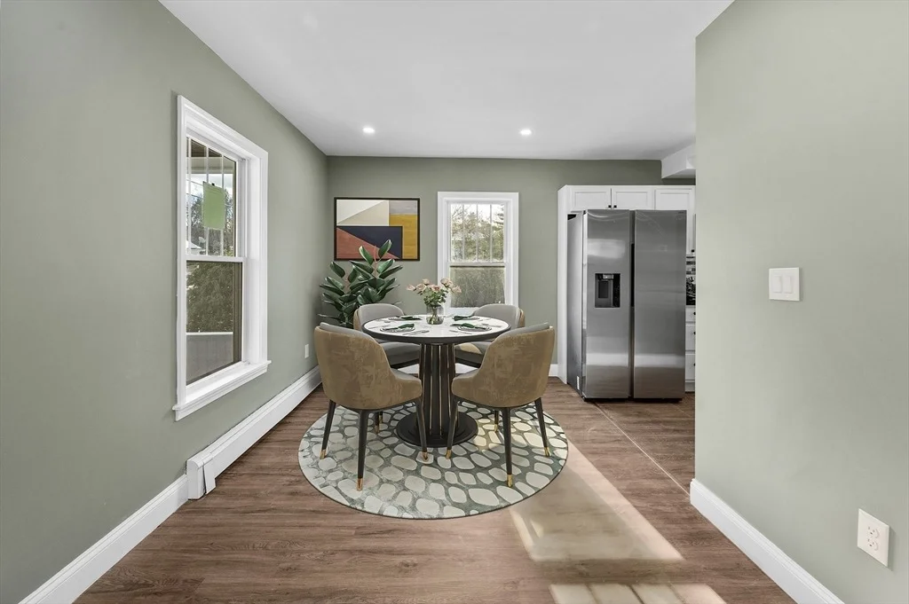Photo of 5 Lombard Ave