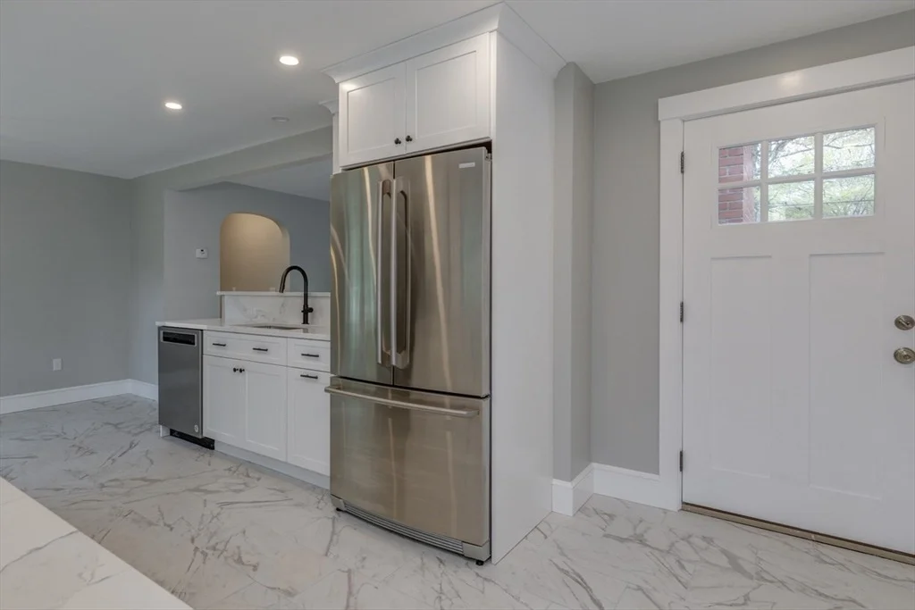 Photo of 50 Piscataqua Rd
