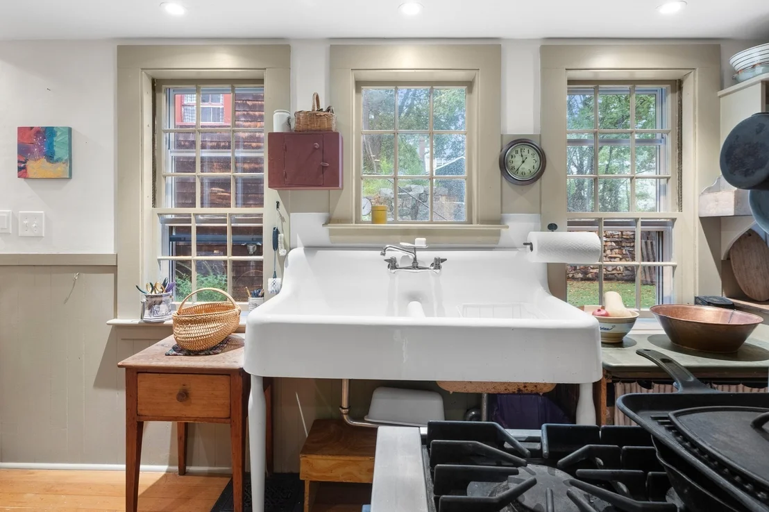 Photo of 146 Leonard St