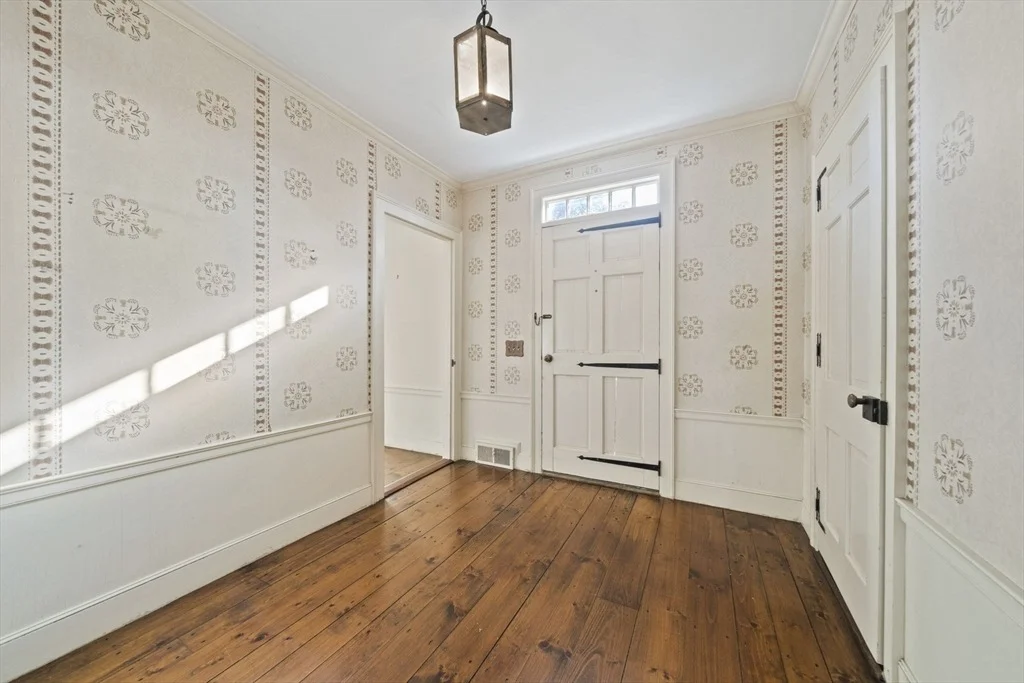 Photo of 18 Winfield Way