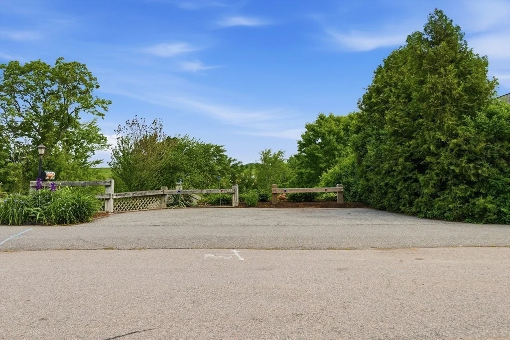 Photo of 225 Riverside Drive