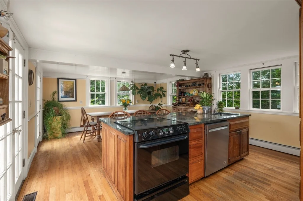 Photo of 33 Reservoir Drive