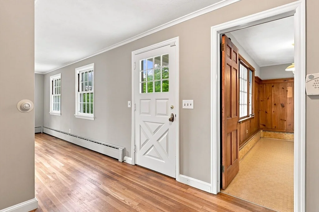 Photo of 92 Oak Hollow Rd