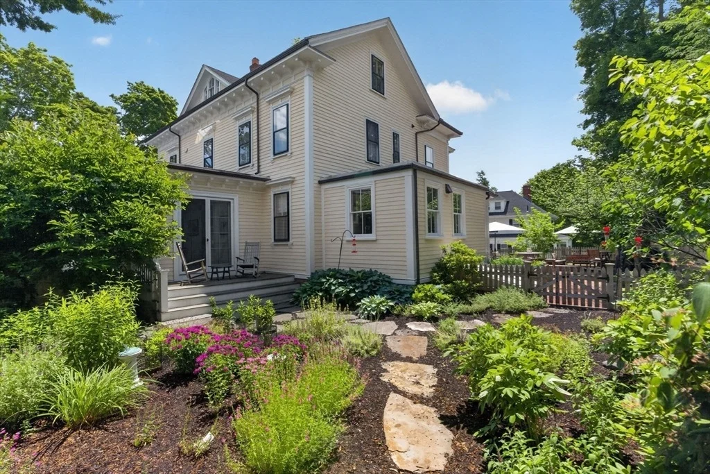 Photo of 55 Academy St