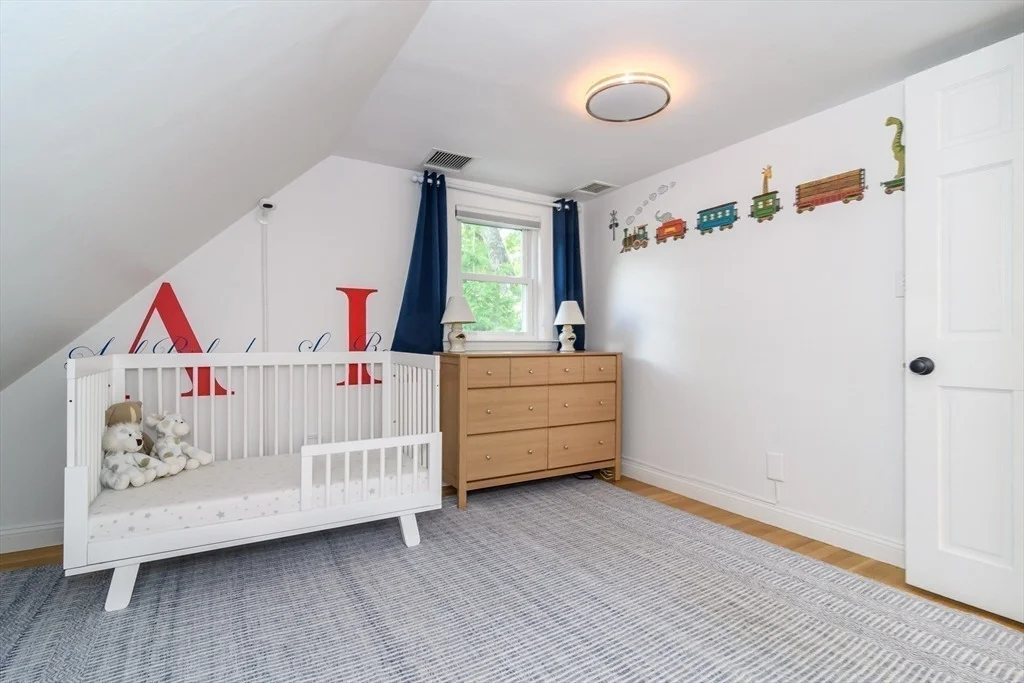 Photo of 58 Manor Ave