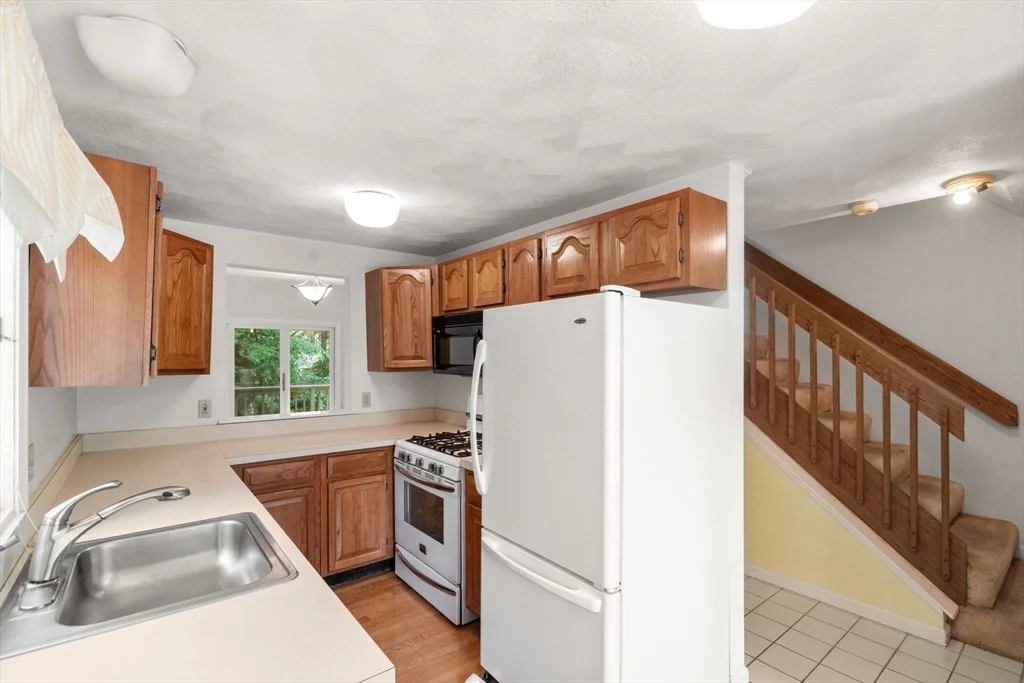 Photo of Unit 1 at 9 Deer Path