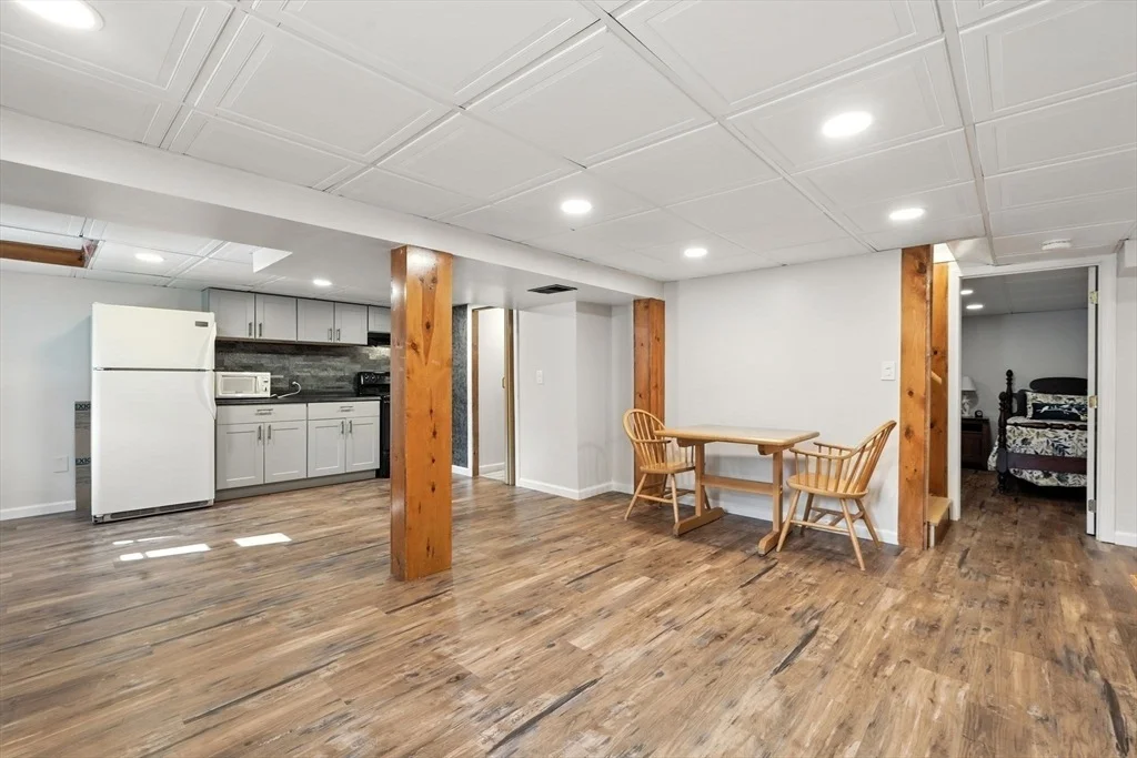 Photo of 233 Basil Rd