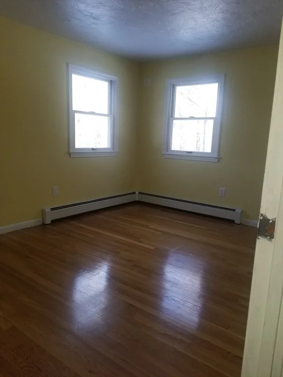 Photo of 85 Paddock Rd