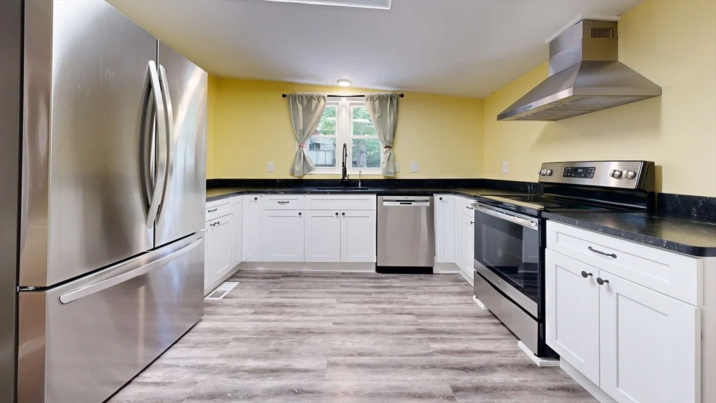 Photo of 46 Circle Rd
