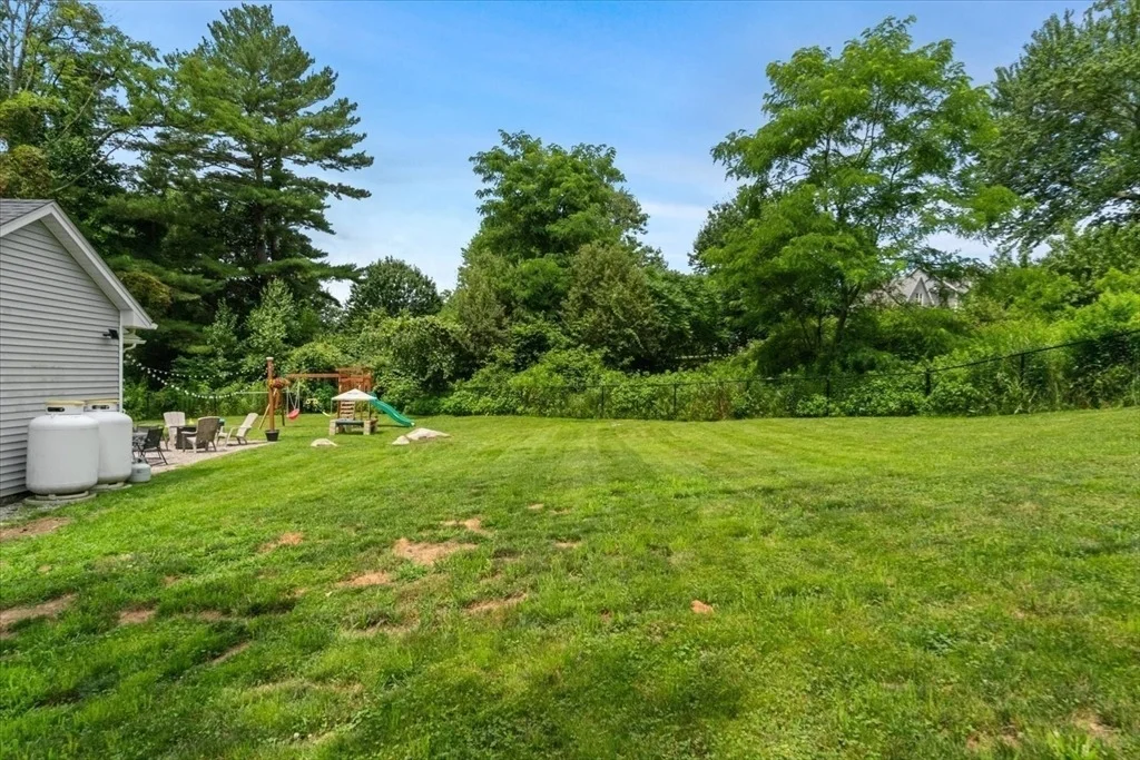 Photo of 11 Mendon Road
