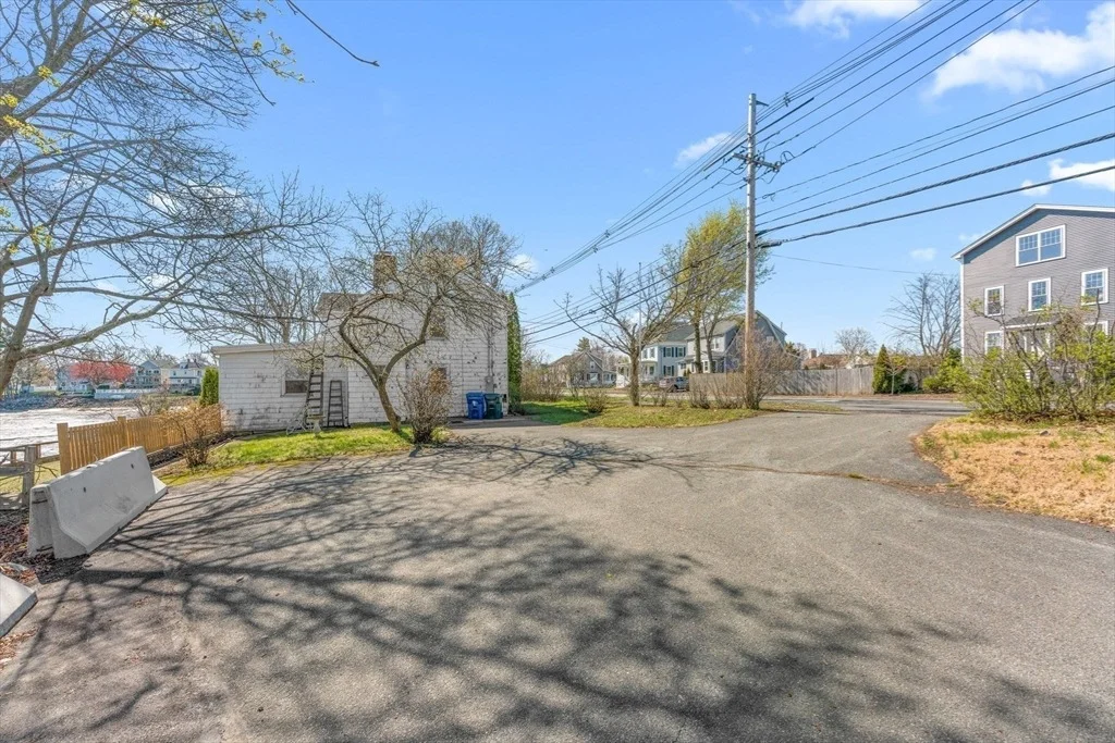 Photo of 90 Water St