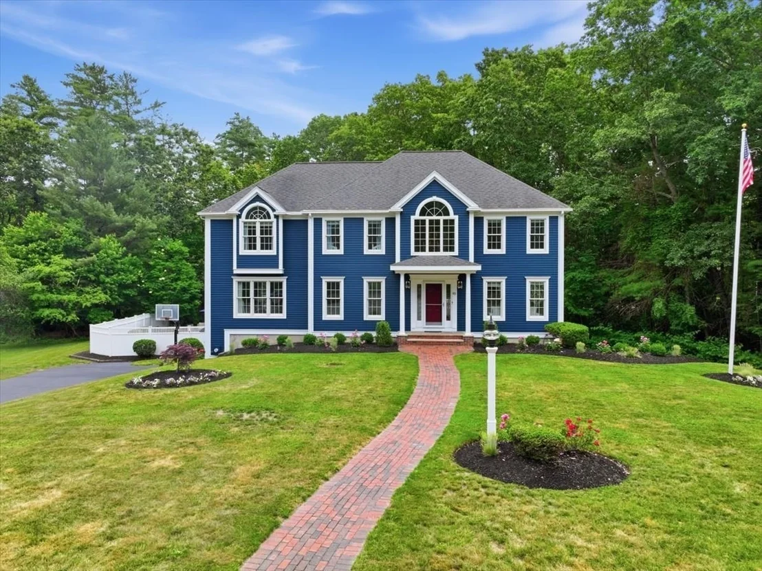 Photo of 85 Maple Ave