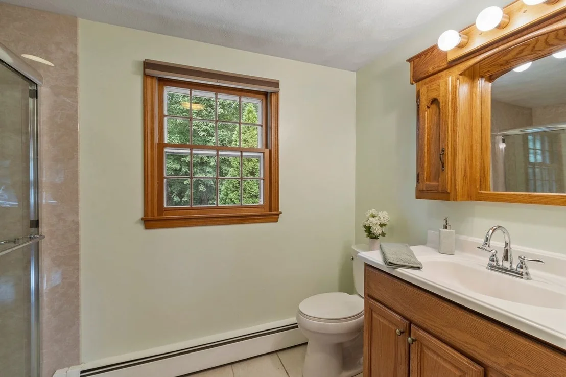 Photo of 4 Apple Tree Ln