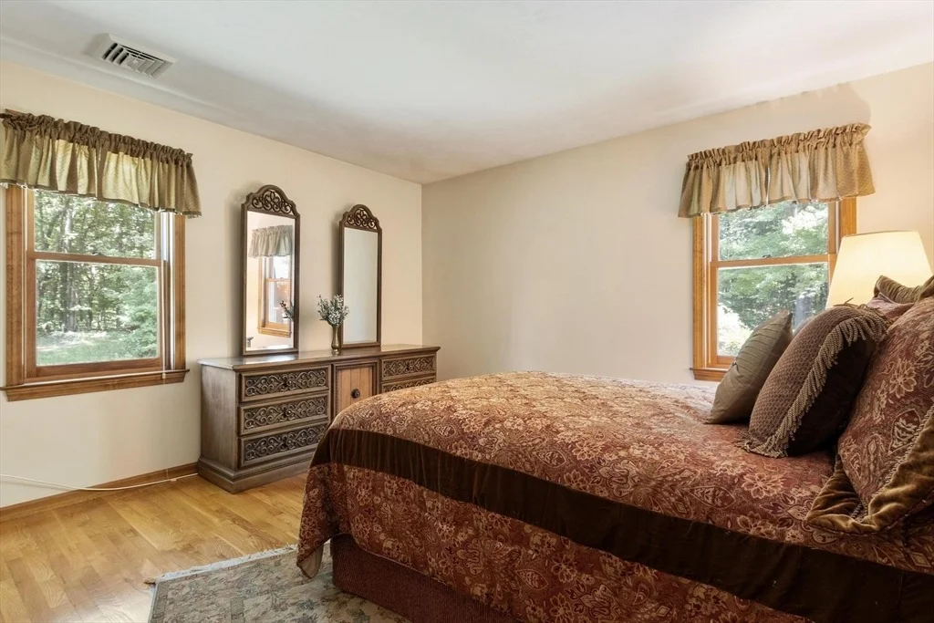 Photo of 65 Blithewood Ave