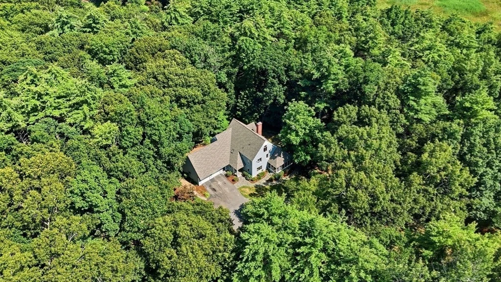 Photo of 15 Larch Road