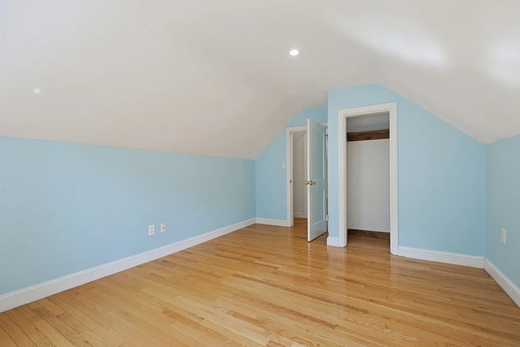 Photo of 50 Rustic Rd