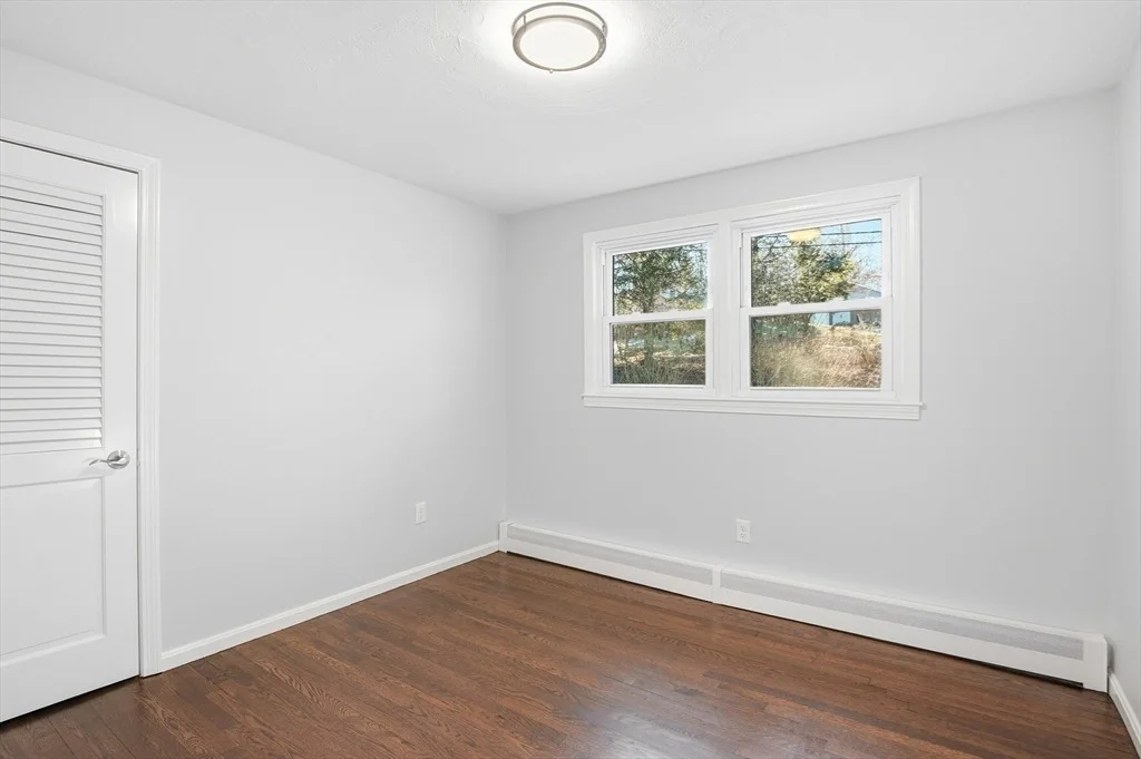 Photo of 2 Laurel Lane