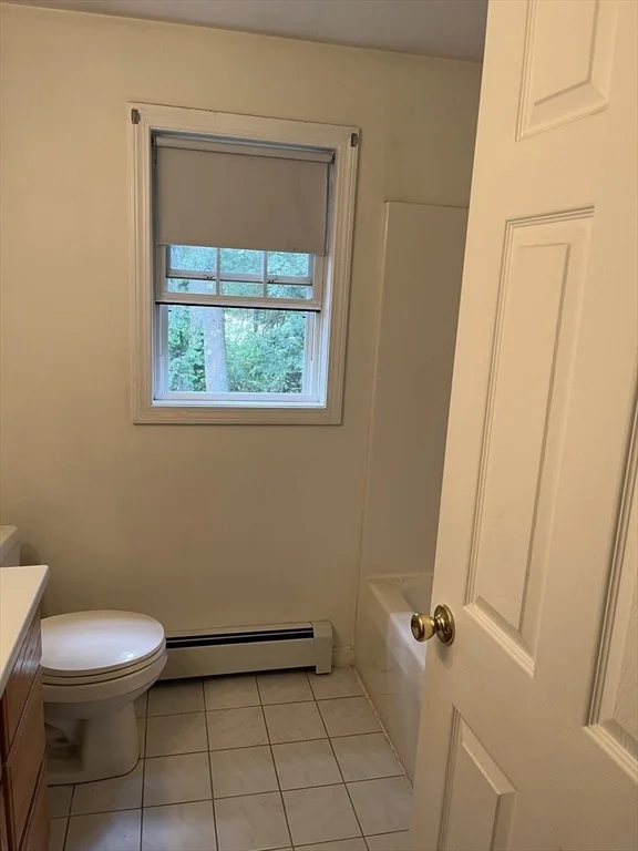 Photo of 304 West River Road