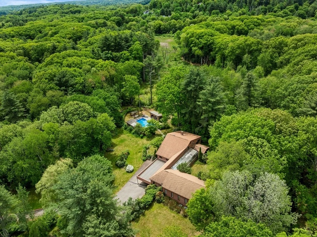 Photo of 29 Pine Ridge Rd