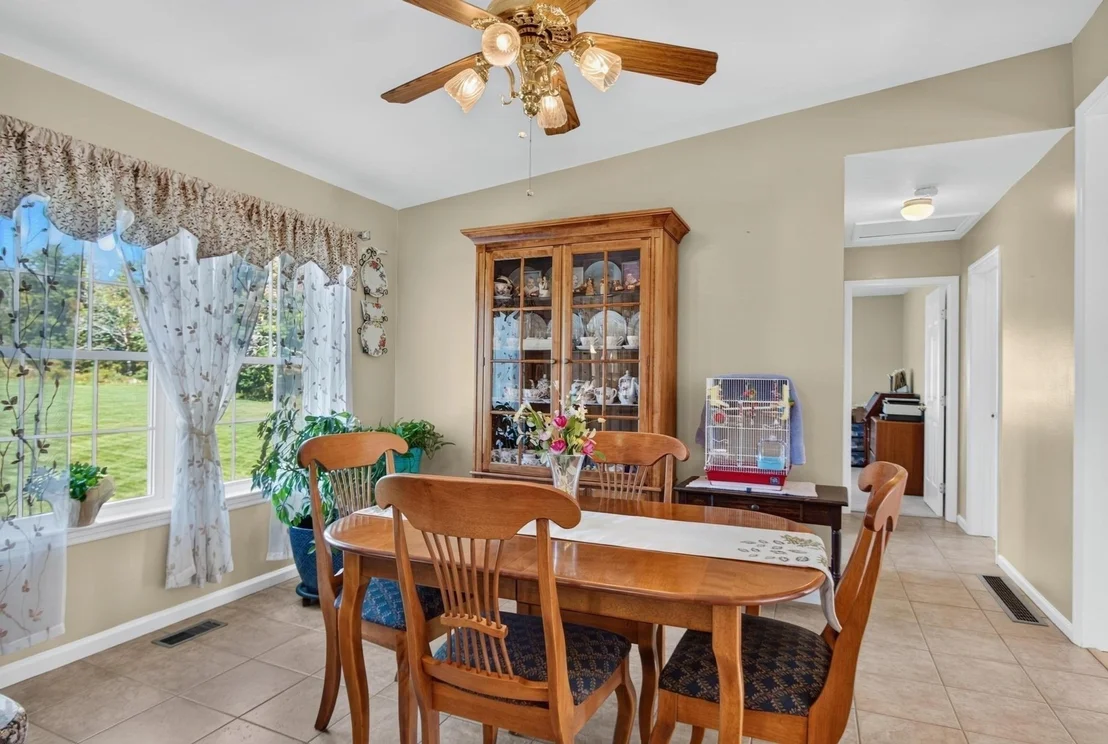 Photo of 528 Wauwinet Rd