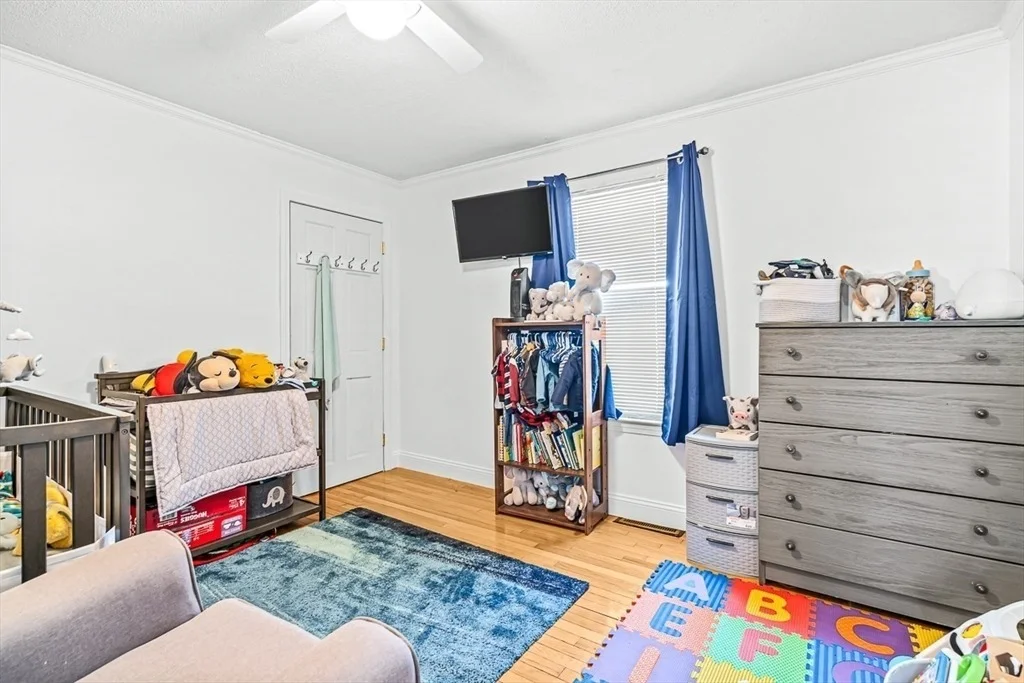 Photo of 1 Poplar St.