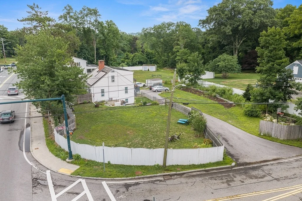 Photo of 74 North Rd
