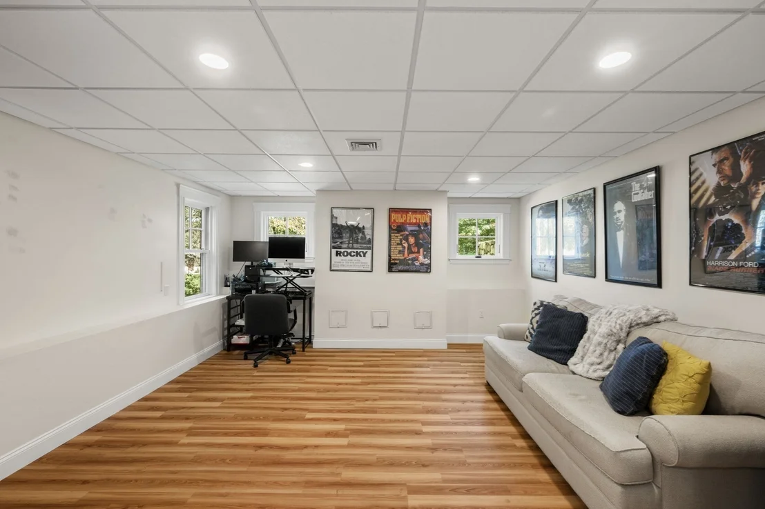 Photo of 250 Meadowbrook Road