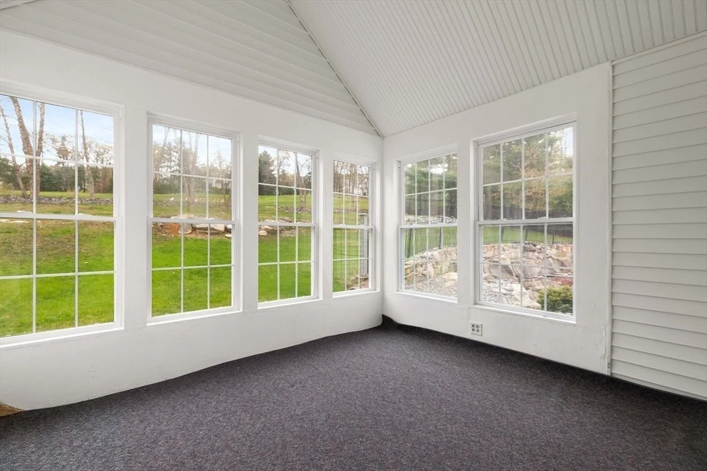 Photo of 253 Shining Rock Dr