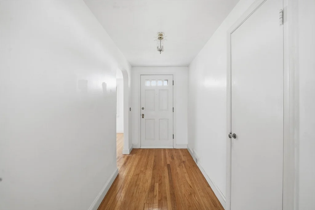 Photo of 15 Kingoke Ln