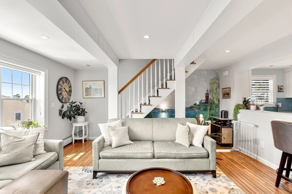Photo of 6 Colonial Court